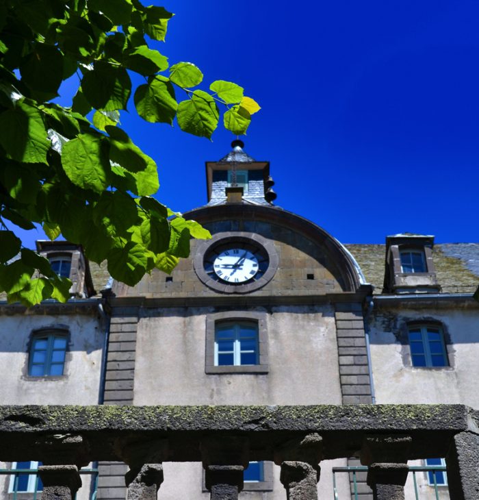 planchettes-hotel-restaurant-saint-flour-calme-cantal